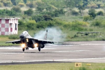 Independence Day 2021: A Look at IAF's Mighty Fighter Jet Fleet- Rafale, Sukhoi and More