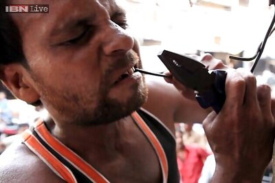 'Lootera' filmmaker Vikramaditya Motwane thinks documentaries aren't performing well in India