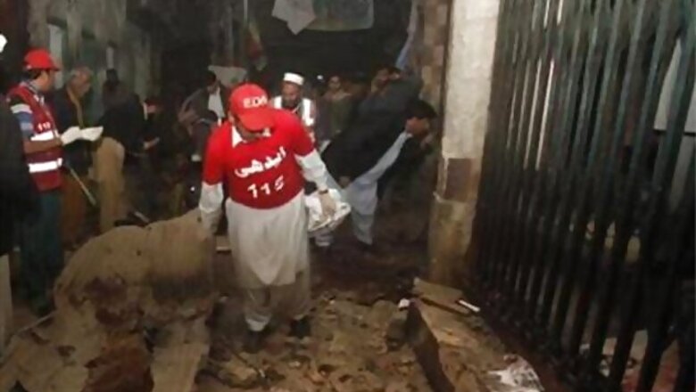 Taliban bomb kills 9 including minister at Pak rally