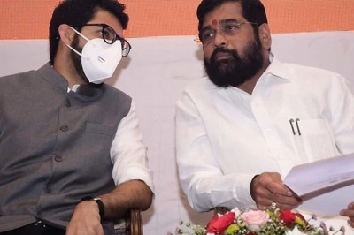 ​Sena Split Hurts Sainiks: Thackeray Fanatics Await ‘Orders’, Moderates Want Rebels to Return