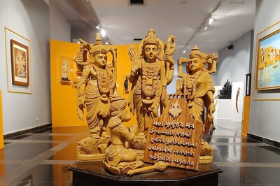 From Ram Mandir Replica to Banaras Ghat Painting: Here's What's on Offer in e-Auction of PM's Mementos, Gifts