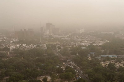No Respite for Delhiites as Air Quality Remains Severe, Strong Winds May Help Clear Skies