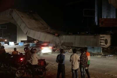 Flyover Collapse in Gurugram: NHAI Slaps Show Cause Notices on Developer, 3 Others