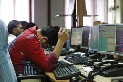 Sensex Down 69 Points as RBI Keeps Rate Unchanged