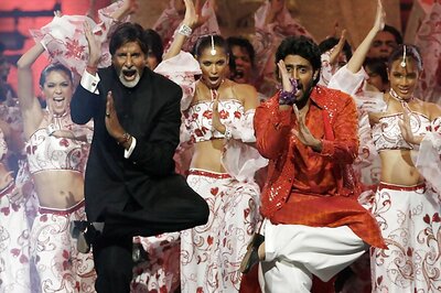 As Big B Completes 50 Years in Bollywood, Abhishek Pens Heartfelt Post for His 'Dearest Pa'