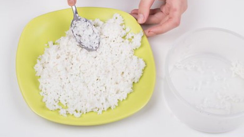 How to Microwave Refrigerated Rice