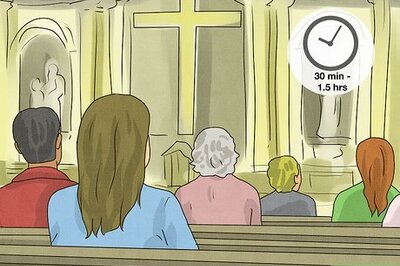 Visit a Catholic Mass: Etiquette for Catholics and Non-Catholics
