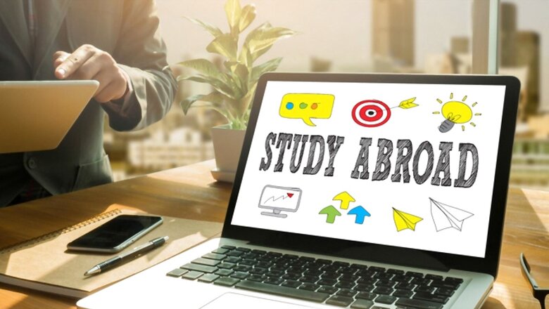 Study Abroad: How to Select the Right University for Your Higher Education?