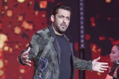 Salman Khan Delivers Fiery Performance on 'Hudd Hudd Dabangg' at IFFI 2021 Opening Ceremony; Video