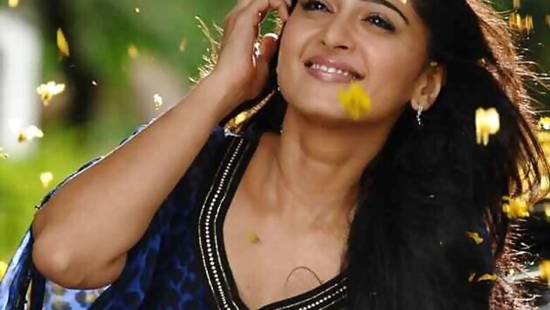 Keen to work with Pawan Kalyan in 'Gabbar Singh 2': Anushka Shetty