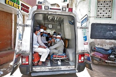 Maulana Saad Replies to Delhi Police Notice, Says 'Tablighi Jamaat Members Tested Coronavirus Positive is Co-Incidence'