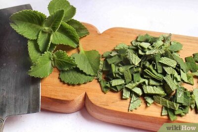 How to Make a Chocolate Mint Foot Soap