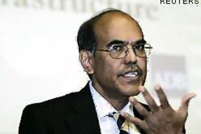 Banks safe, economy strong: RBI | Rupee tanks |  CRR cut