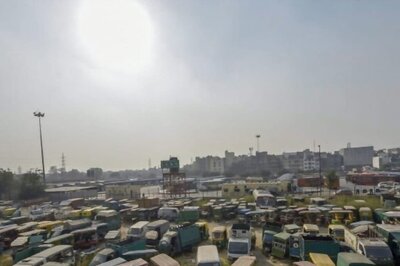 Shimla Faces Parking Crunch as 37 Facilities Temporarily Shut Due to Tender Delay