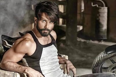 From Shahid Kapoor to Sonakshi Sinha, Bollywood Stars Gear Up for OTT Debut This Year