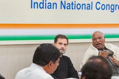 2024 Lok Sabha Polls: Cong High Command Meets Andhra Pradesh Leaders for Strategy Talks