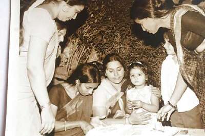 Raveena Tandon Shares Childhood Picture, Reminisces the Time 'When Birthday Parties Were Simpler'