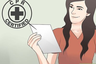 How to Become an EMT