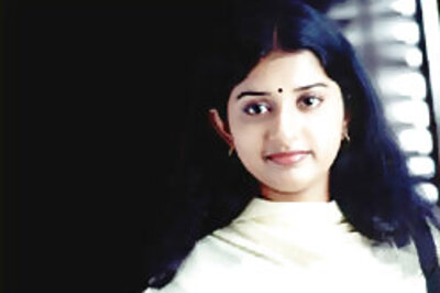 Another actress kicks up temple row