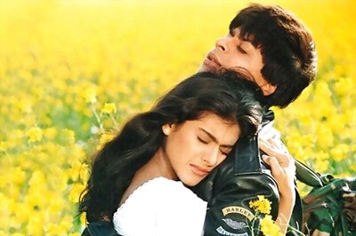 Shah Rukh, Kajol voted most romantic B'wood couple