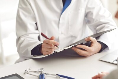 Sneezing Or Coughing Breathlessly? You're Not Alone as Complaints Rise at Hospital OPDs in Delhi-NCR