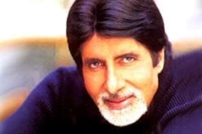 Big B 'uber-god' of Bollywood: Biography