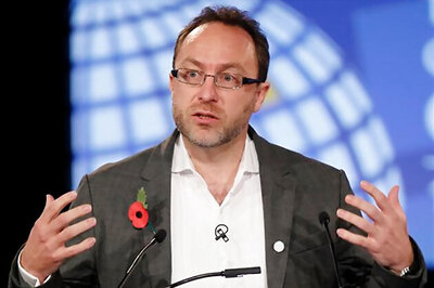 Jimmy Wales hails Wikipedia's role in helping halt SOPA, PIPA