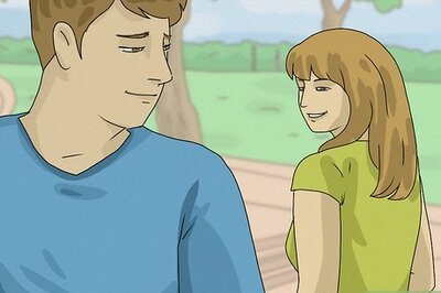 How to Tell If He Really Loves You but Is Scared to Say So