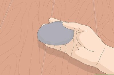 How to Paint a Rock Using Toothpicks