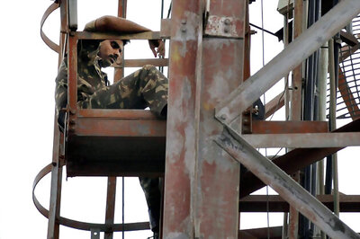 After 94 hrs, 'harassed' jawan comes down from tower