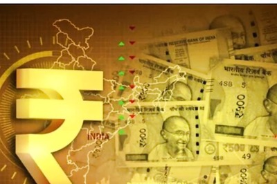 Rupee Falls 7 Paise To Close At 81.88 Against US Dollar