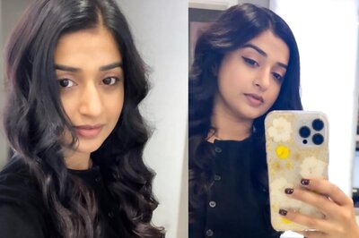 Actress Meera Jasmine's Black Full-sleeve Crop Top And Grey Skirt Is Perfect Party Wear