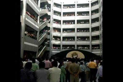 Maharashtra secretariat staff protest 'assault' by MLA, go on flash strike