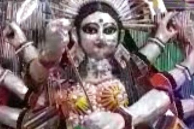 Bengal Woman Creates Durga Idol Using 15,000 Pens And Sharpener Shavings