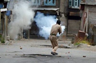 Wani's Death Fallout: Mob Pushes Police Vehicle into Jhelum, Cop Killed