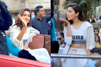 Anushka Sharma Trolled for Causing Traffic Jam by Promoting Brand on Streets, Netizen Asks 'What is the Purpose'