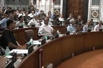 Defence Minister meets Service chiefs, reviews security