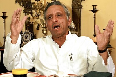 Conference on J&K Future Not Allowed by Authorities; Mani Shankar Aiyar Claims to be Under 'Hotel Arrest'