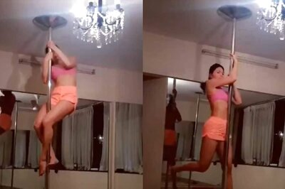 Sexy Video | Jacqueline Fernandez Shows Off Her Dance Skills On the Pole in Viral Clip; Watch