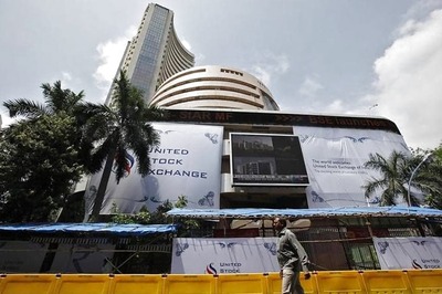 Sensex Bleeds 514 Points to 6-month Low on Fund Outflow, Weak Rupee