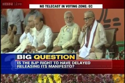 2014 LS polls live blog: Congress's slogan is 'Mar Jawan, Mar Kisan', says Modi
