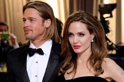 Angelina Jolie orders chicken korma, tikka for beau Brad Pitt