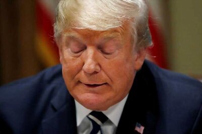 Standoff over Trump's Mexico Border Wall Puts US Congress in Budget 'Pickle'