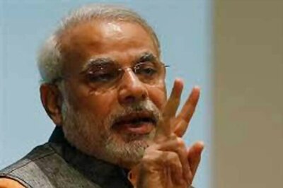 India can learn urban management from Singapore: PM Modi