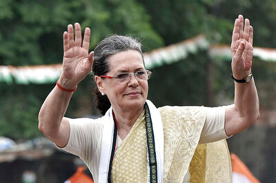 Supreme Court Defers Hearing of Election Petition Against Sonia Gandhi