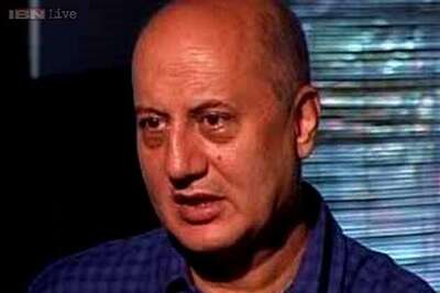Anupam Kher criticises Censor Board chairman Leela Samson for resigning from her post