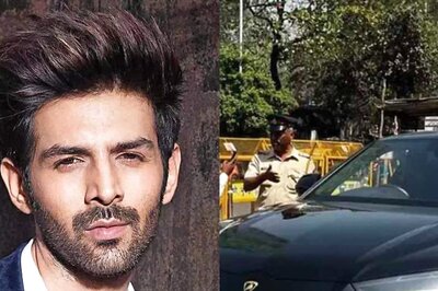 Kartik Aaryan Parks In No Parking Zone Outside Temple, Mumbai Police School Him In Shehzada's Style