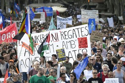 Video: Why Are Barcelona Residents Protesting Against Tourism In Spain's Most Visited City?
