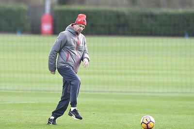 Arsene Wenger Bemoans 'Age Discrimination' Amid Uncertainty