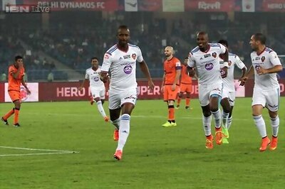 ISL 2015 Semi-finals: Can Carlos' Delhi Dynamos out-think Zico's FC Goa in first leg?